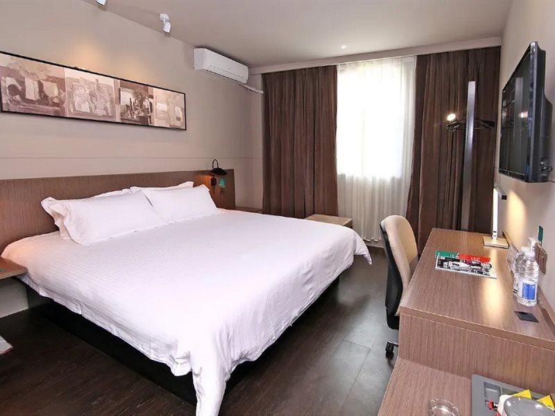 Jinjiang Inn Select Shanghai Nanxiang Minzhu Street Jiading Exterior foto